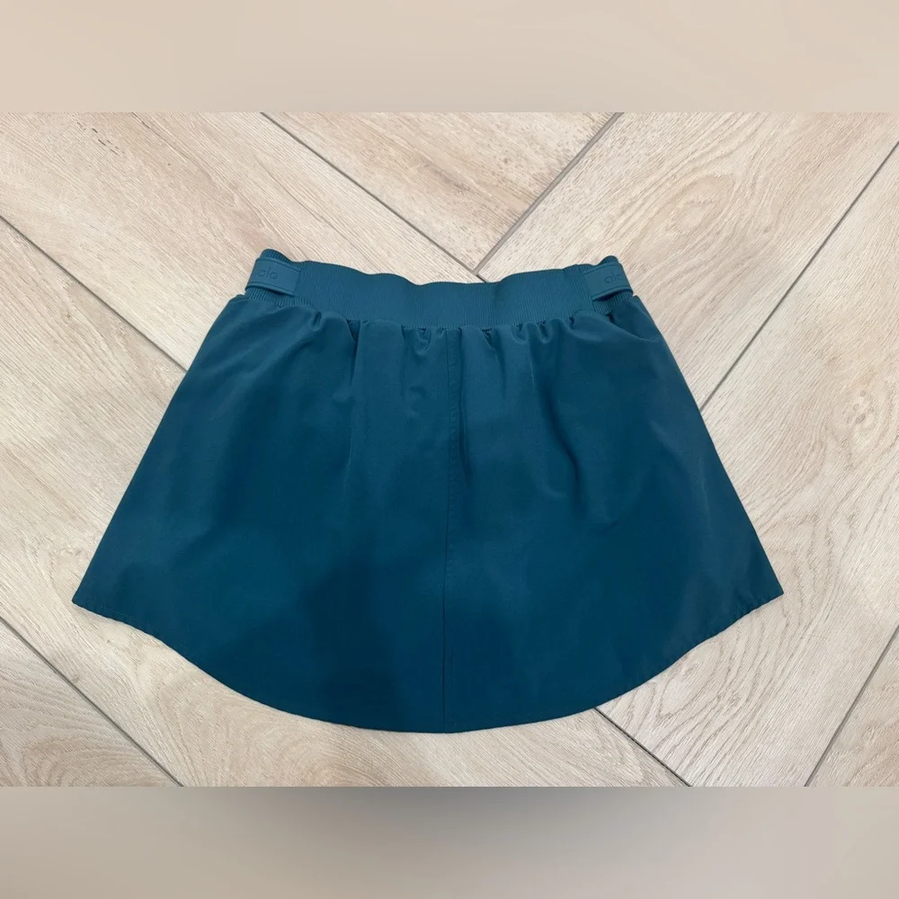 ALO Yoga Teal Green Mini Skirt with Cozy Fleece Interior